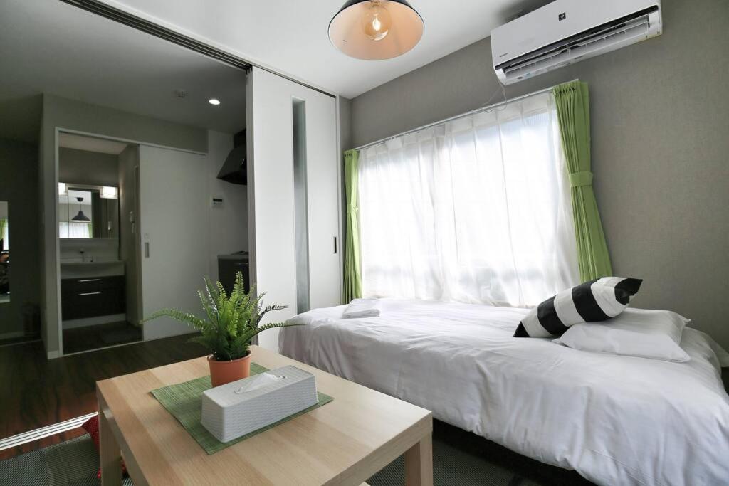 Apartment Edogawa Japanese Style 202 Has Direct Access To Akihabara And Shinjuku, With Convenient Transportation And Free Wifi *