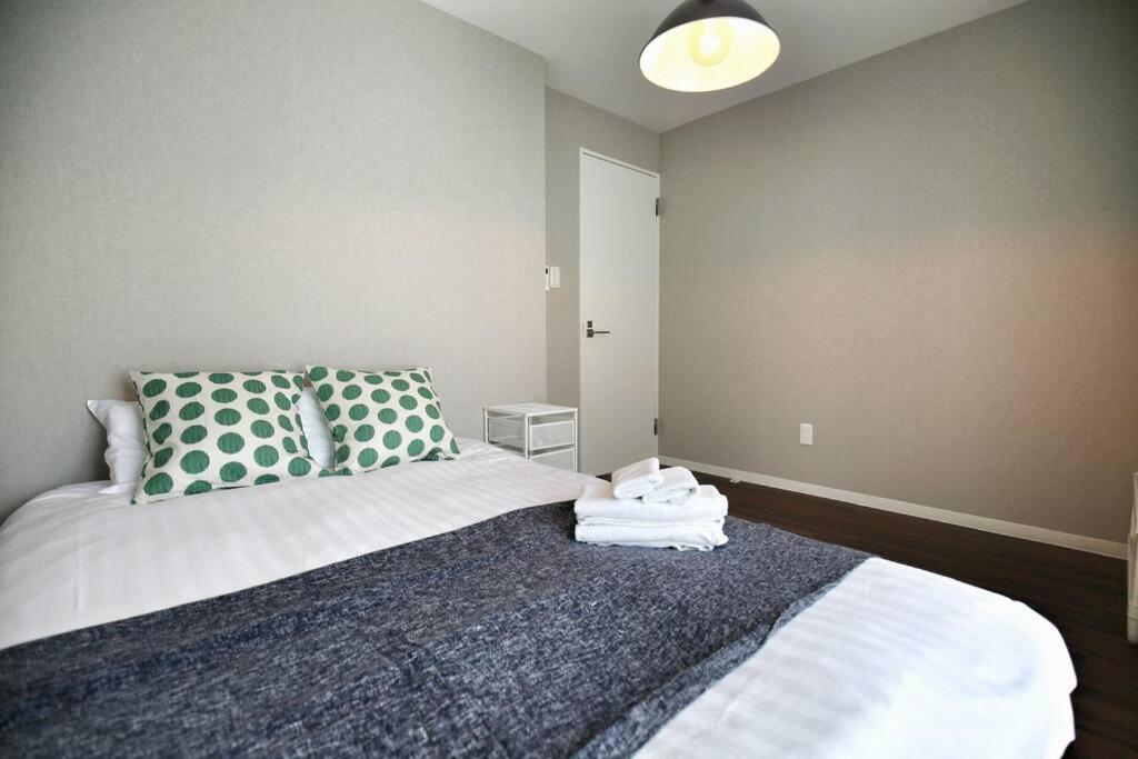 Apartment Edogawa Japanese Style 202 Has Direct Access To Akihabara And Shinjuku, With Convenient Transportation And Free Wifi Tokyo