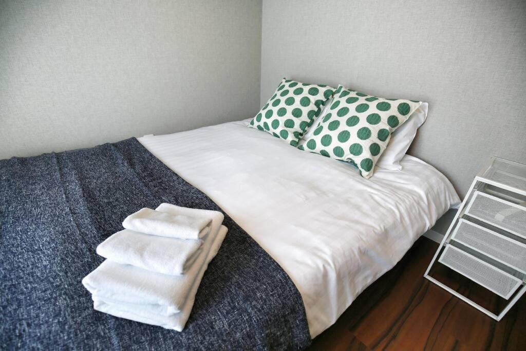Apartment Edogawa Japanese Style 202 Has Direct Access To Akihabara And Shinjuku, With Convenient Transportation And Free Wifi